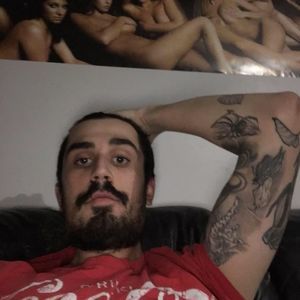 Meet your Posher, Tom